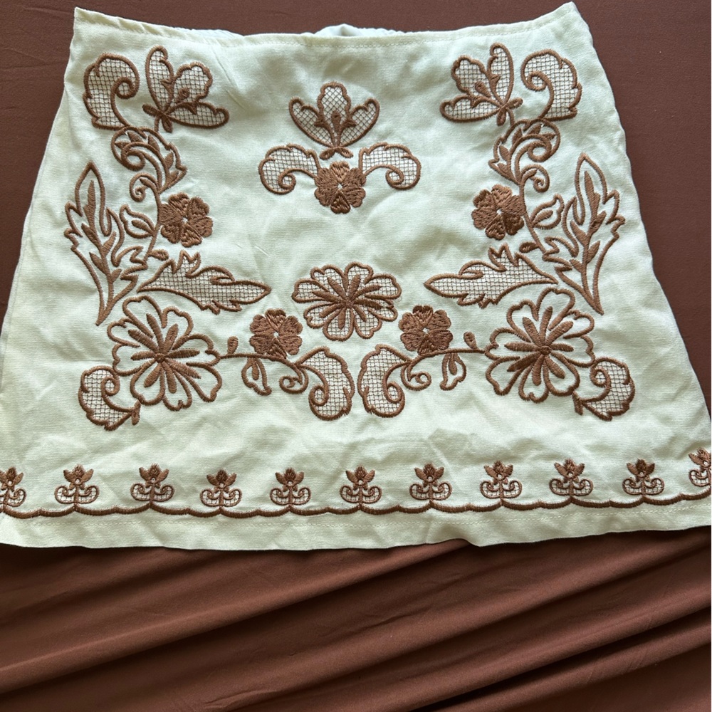 SHEIN Cream and Brown Floral Mini Skirt